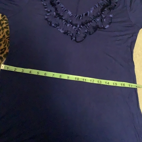 Status Amazing blue color tunic, ruffle neckline - Picture 5 of 10